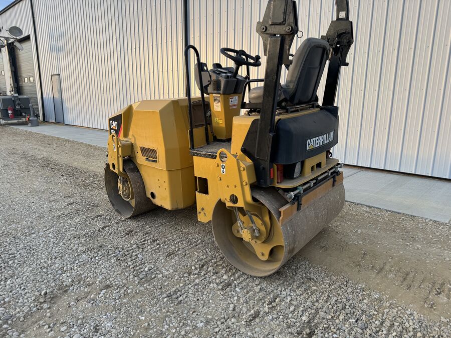 CAT packer compactor